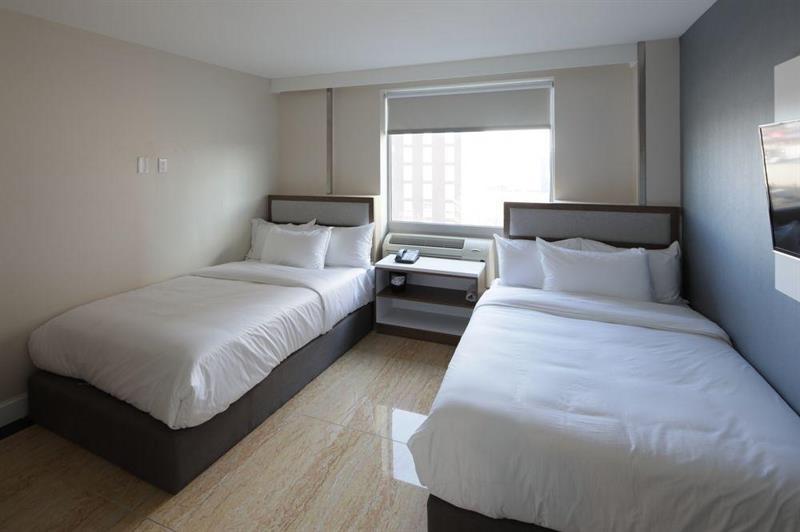 Mayfair Inn And Suites نيو يورك المظهر الخارجي الصورة